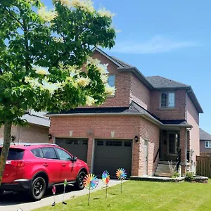 https://perfect-location-comfort-private-house-lower-level-2.niagara-fallshotels.com