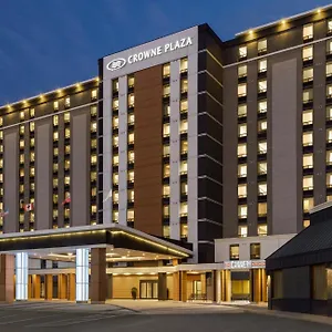 Crowne Plaza Airport By Ihg Отель